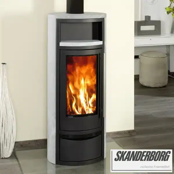 Poêle à bois habillage pierre de lave niche de maintien au chaud