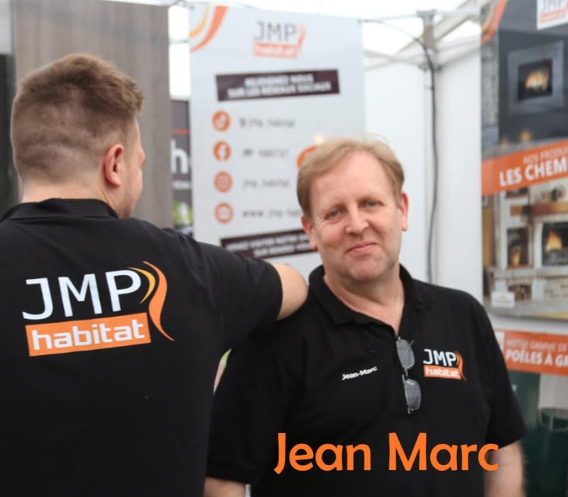Père fondateur de JMP Habitat et son fils installateur et revendeur de poêle à bois et chauffage